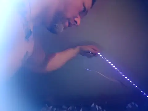 Buddy Cuck online show from 11-25-25, 01:49