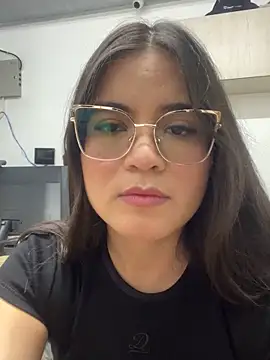 CamilaSofiia online show from 10-16-25, 08:32