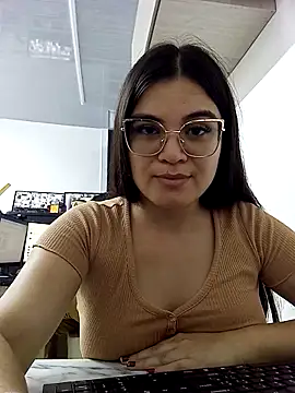 CamilaSofiia online show from 10-23-25, 08:40