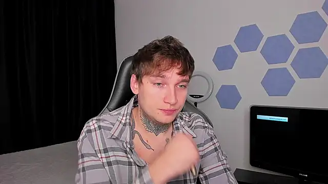 Chris Tyson online show from 10-18-25, 12:35