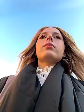 LoraaDoll online show from 10-01-25, 02:45