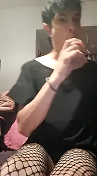 Snapshot of LYZBORNHD chatting on 02-27-25, 10:53 LYZBORNHD online show from 02-27-25, 10:53