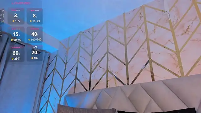 Snapshot of Arianabromw chatting on 02-11-25, 01:10 Arianabromw online show from 02-11-25, 01:10