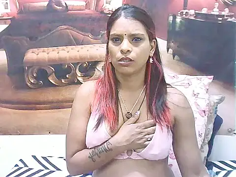 Snapshot of IndianSexyAss chatting on 02-19-25, 06:00 IndianSexyAss online show from 02-19-25, 06:00