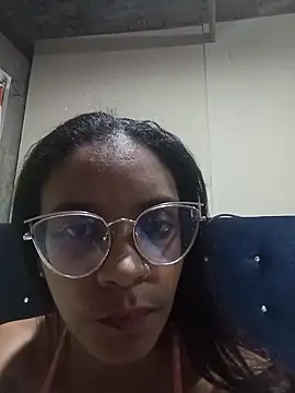 Snapshot of ZoeSmitth chatting on 11-25-25, 05:51 ZoeSmitth online show from 11-25-25, 05:51