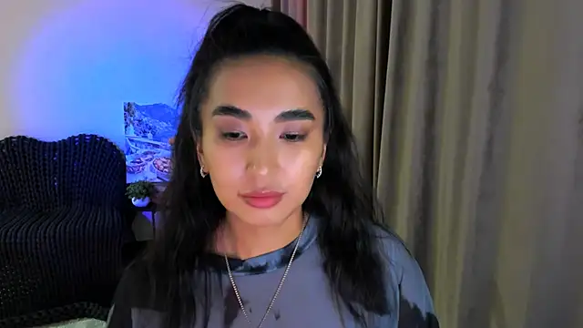 worldofkim online show from 03-21-25, 07:46