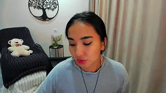 worldofkim online show from 09-20-25, 07:20