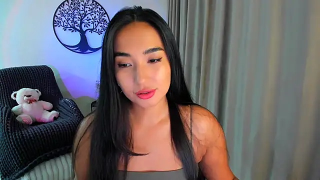 worldofkim online show from 09-23-25, 09:51