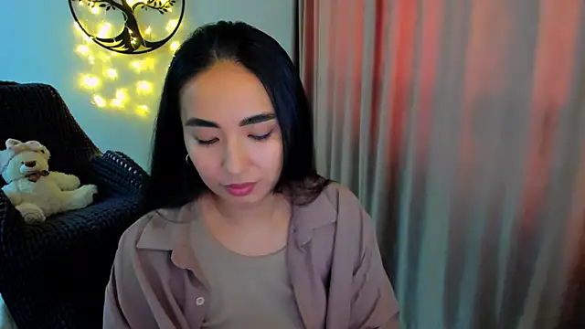 worldofkim online show from 02-07-26, 09:46