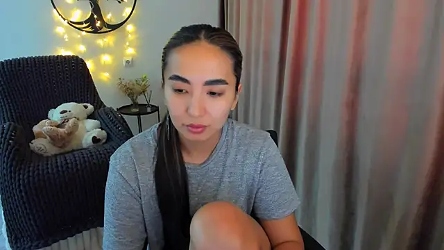 worldofkim online show from 02-26-26, 05:17