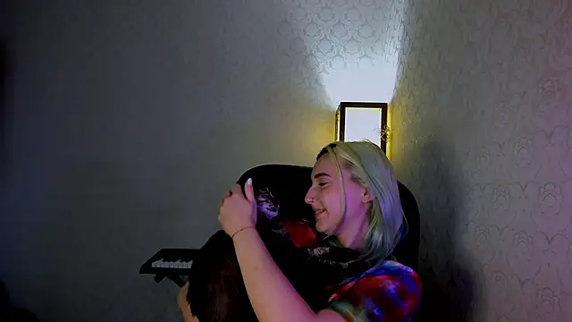 Snapshot of coraline_meow chatting on 12-13-24, 06:10 coraline meow online show from 12-13-24, 06:10