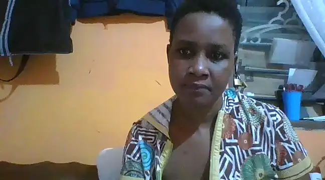 Snapshot of sexymistres chatting on 02-17-25, 07:10 sexymistres online show from 02-17-25, 07:10