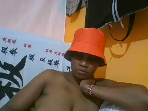 Snapshot of sexymistres chatting on 02-20-25, 07:45 sexymistres online show from 02-20-25, 07:45