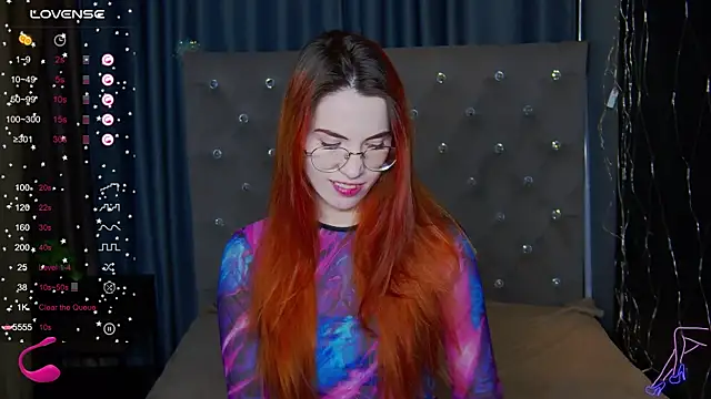 EmilyKents online show from 02-11-25, 01:20
