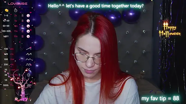 EmilyKents online show from 10-22-25, 01:28