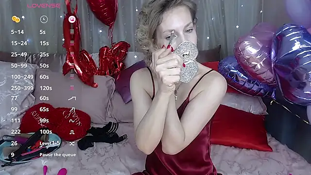 Snapshot of AdrianaSea chatting on 02-21-25, 04:51 AdrianaSea online show from 02-21-25, 04:51