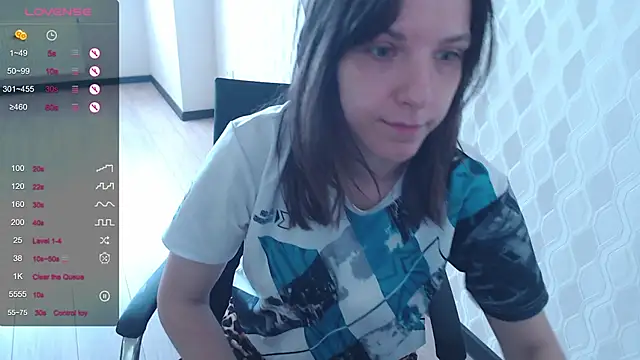 LisaHeart online show from 05-31-26, 03:52