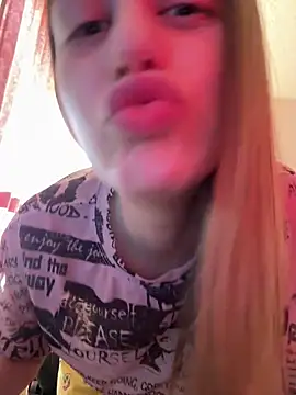 Snapshot of Jamii73 chatting on 05-30-26, 11:29 Jamii73 online show from 05-30-26, 11:29