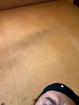 punk0805 online show from 09-28-25, 04:29