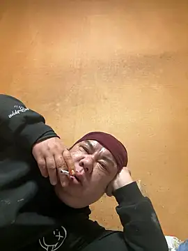 punk0805 online show from 02-10-26, 07:18