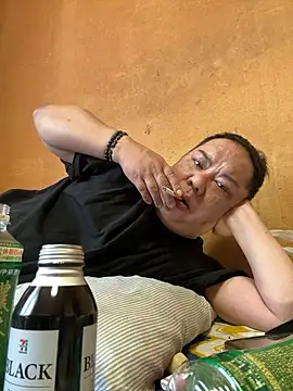 punk0805 online show from 04-17-26, 06:38