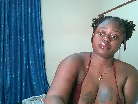 t-QueenSlyy online show from 04-29-26, 01:21