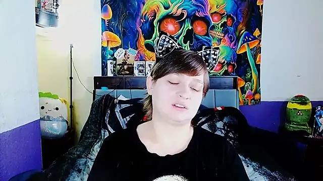 Chloenightmare online show from 04-30-26, 07:20