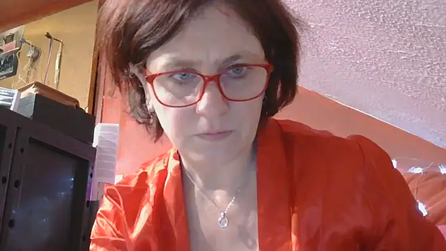 Snapshot of lanax chatting on 10-24-25, 12:56 lanax online show from 10-24-25, 12:56