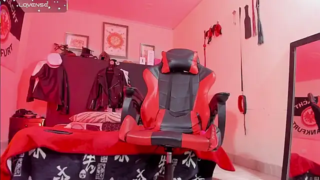 AlejoKhalifa  online show from 02-19-26, 04:36