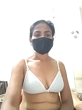 Snapshot of sunita6009 chatting on 05-03-26, 06:58 sunita6009 online show from 05-03-26, 06:58