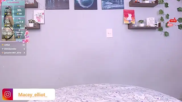 macey elliot  online show from 01-17-25, 08:11