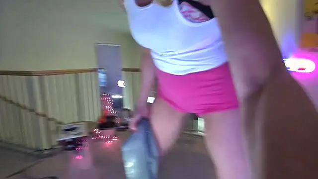 Glamazonx online show from 01-30-25, 09:47