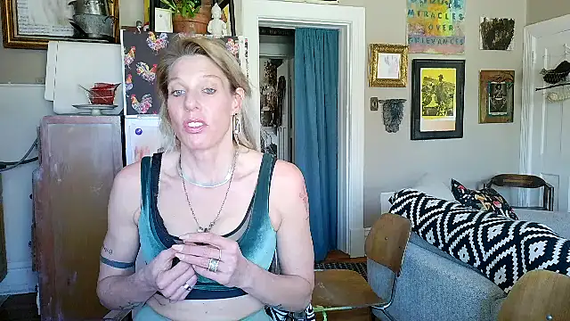 Glamazonx online show from 03-17-26, 06:55