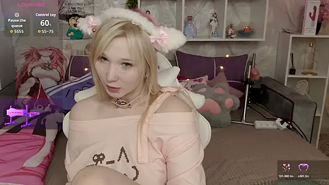 Snapshot of MeowkaKitty chatting on 02-28-26, 01:50 MeowkaKitty online show from 02-28-26, 01:50