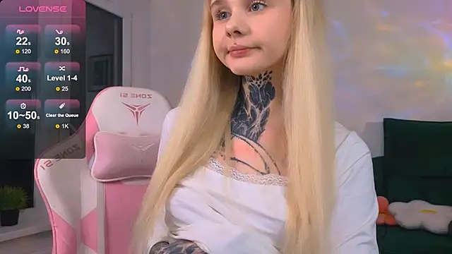 Britney Lynch online show from 03-19-26, 07:07