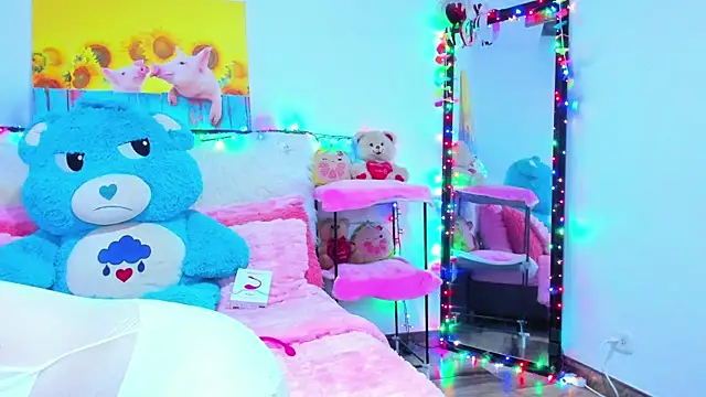 Candy Candy   online show from 05-22-26, 03:24