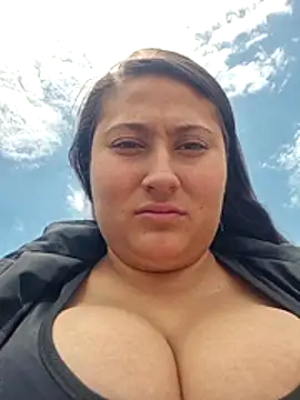 Celeem  online show from 04-22-26, 04:19