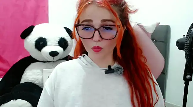 Snapshot of Alexatexa2929 chatting on 01-22-25, 11:43 Alexatexa2929 online show from 01-22-25, 11:43