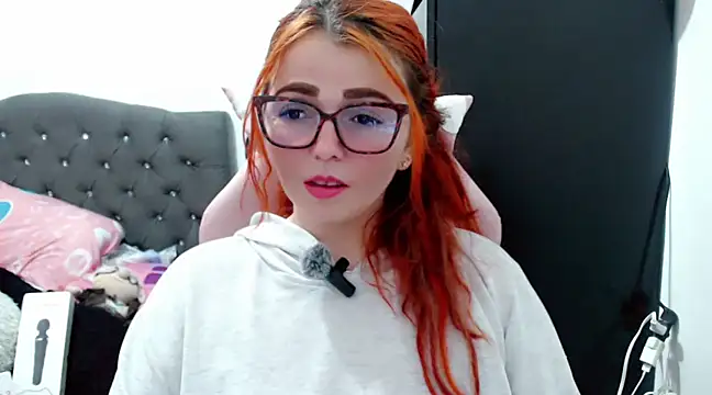 Snapshot of Alexatexa2929 chatting on 03-07-25, 11:38 Alexatexa2929 online show from 03-07-25, 11:38