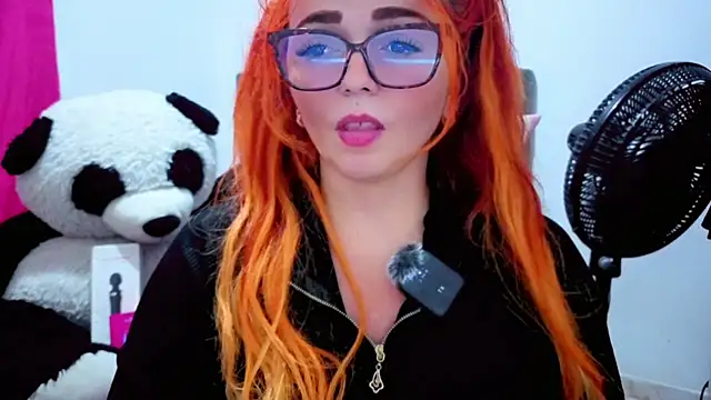 Snapshot of Alexatexa2929 chatting on 10-24-25, 09:00 Alexatexa2929 online show from 10-24-25, 09:00