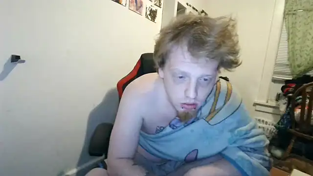 Snapshot of Thehotfox@xh chatting on 02-14-26, 01:02 Thehotfoxxh online show from 02-14-26, 01:02