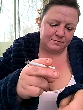 jusichka online show from 04-21-26, 04:01