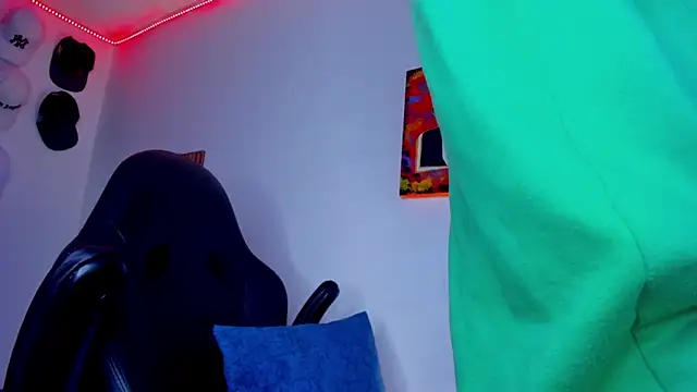 Drako Lamar online show from 04-23-26, 03:08