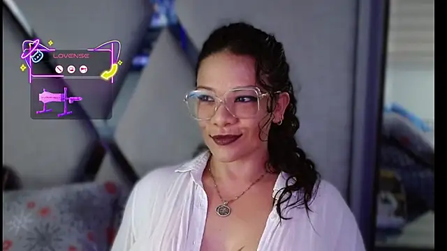 paula daniela1 online show from 11-02-25, 09:39