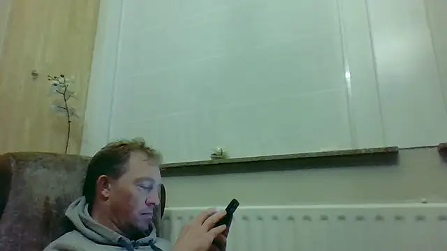 bertolini online show from 10-30-25, 08:20