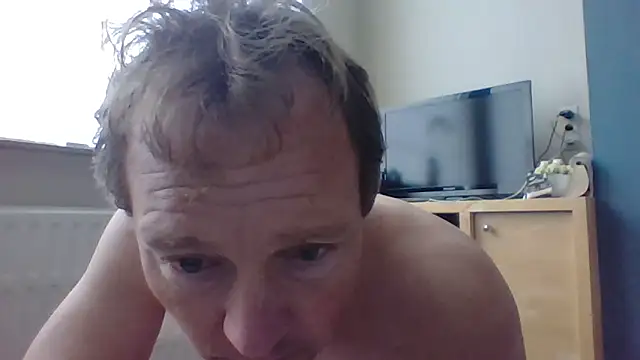 bertolini online show from 04-25-26, 08:06