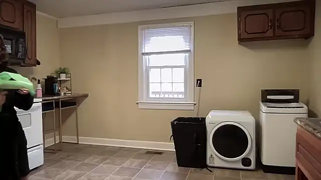 sexylilly69 online show from 02-24-25, 10:14