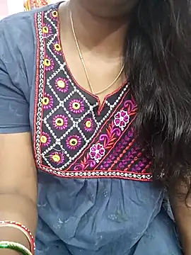 Snapshot of indian-adhaya chatting on 03-09-25, 05:49 indian-adhaya online show from 03-09-25, 05:49