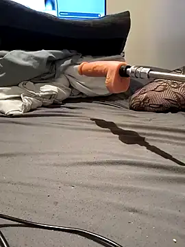 aprilexx online show from 01-25-25, 10:50