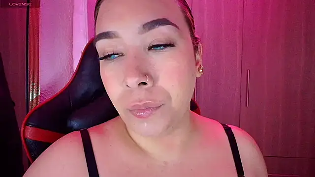 leahtemptation3 online show from 02-08-26, 09:56